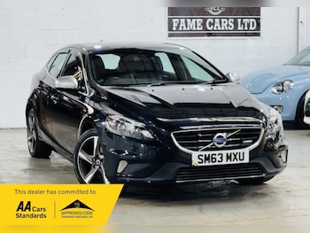 Used Volvo V40 2014 for sale - 75564338: Photo