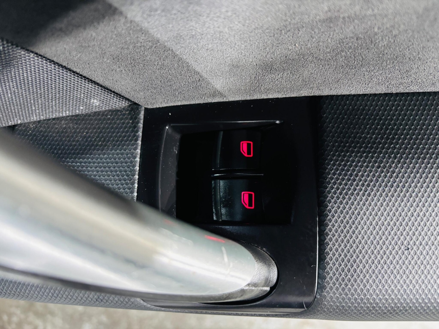 Used Audi TT 2014 for sale - 76349447: Photo 17