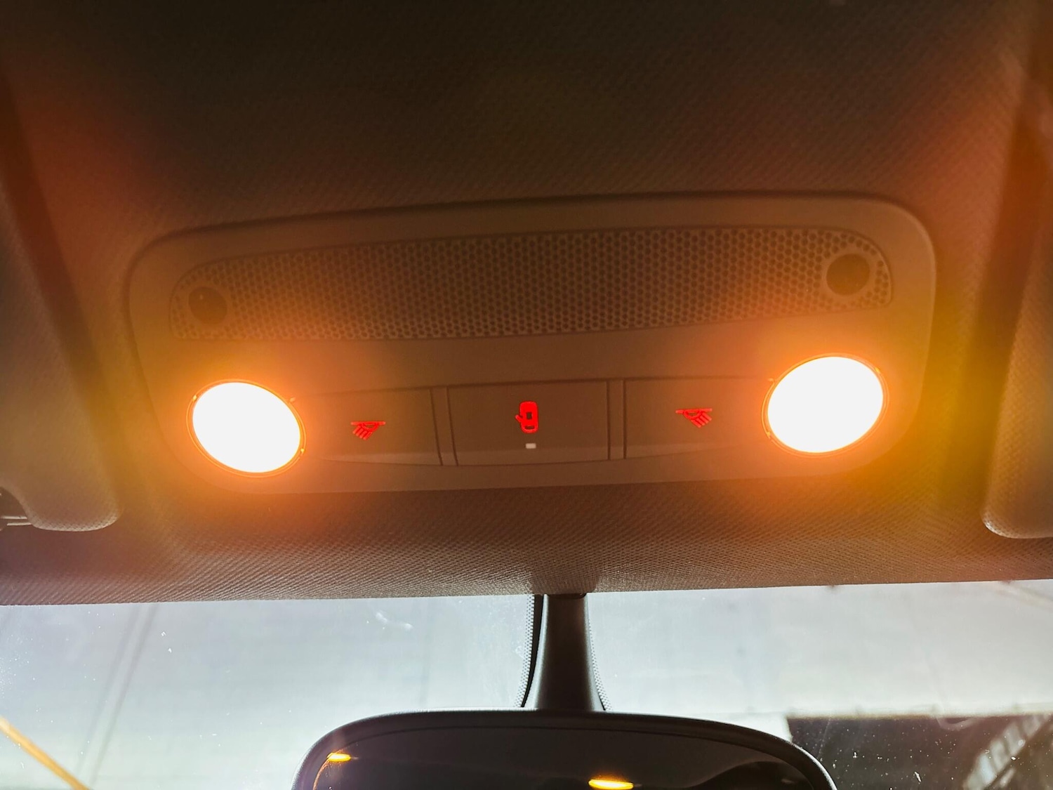 Used Audi TT 2014 for sale - 76349447: Photo 29