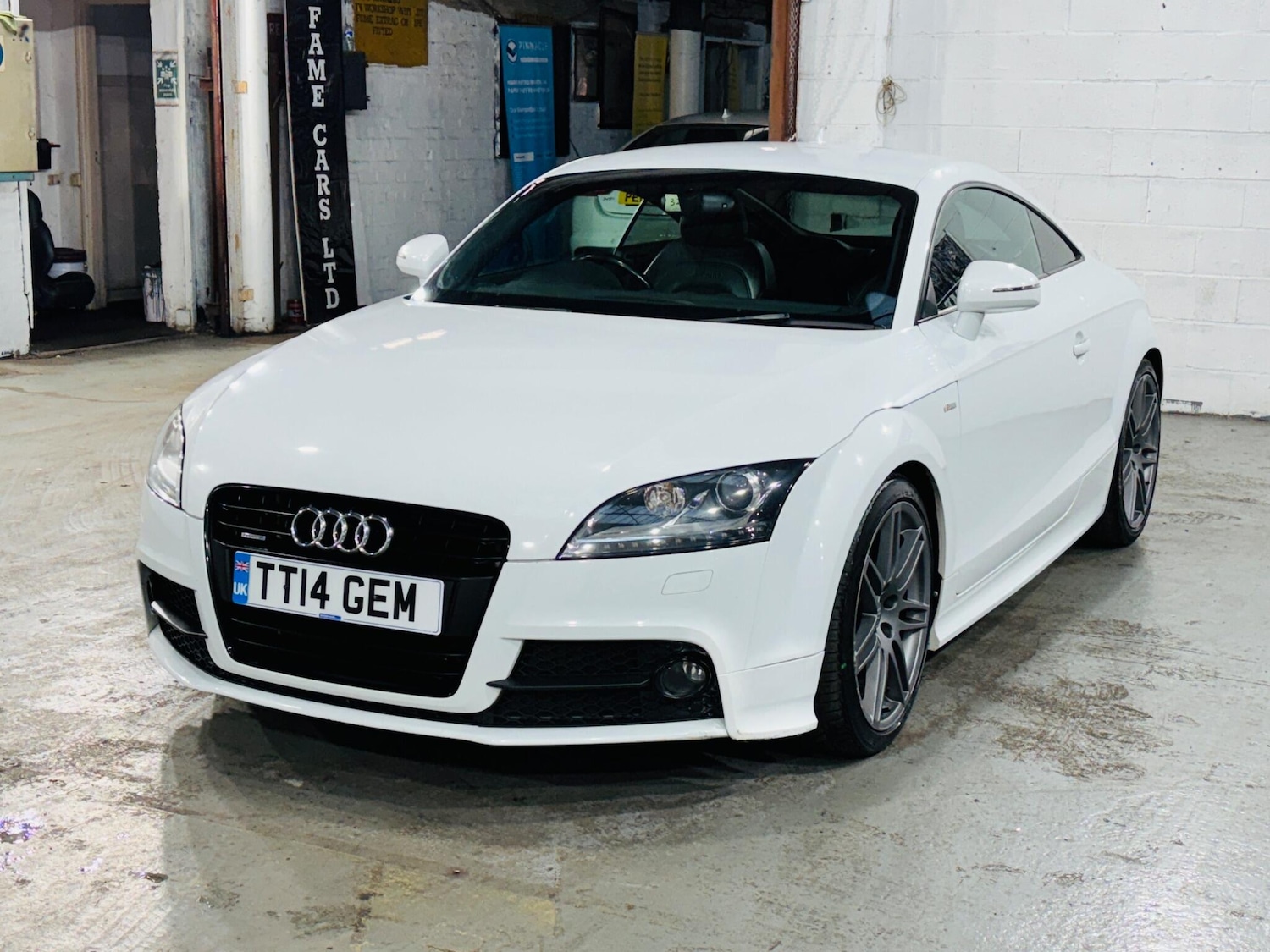 Used Audi TT 2014 for sale - 76349447: Photo 4