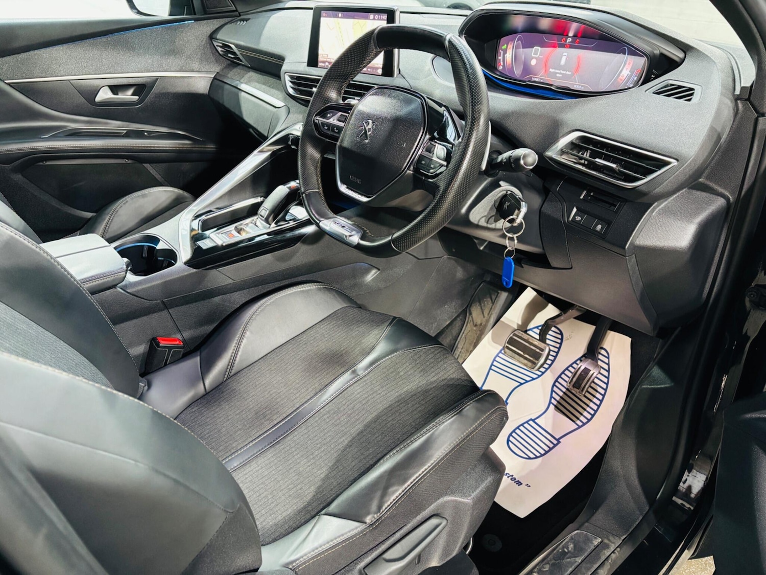 Used Peugeot 3008 2017 for sale - 77016078: Photo 10