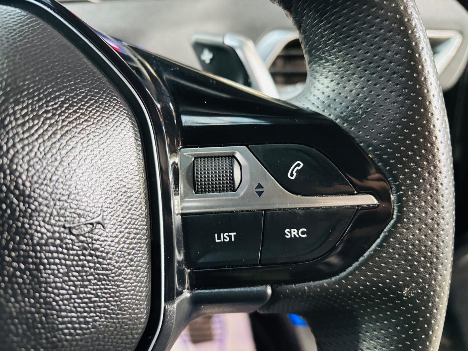 Used Peugeot 3008 2017 for sale - 77016078: Photo 18