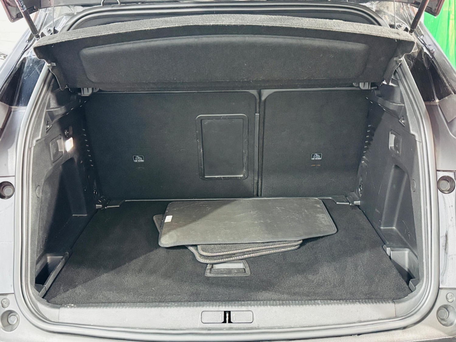 Used Peugeot 3008 2017 for sale - 77016078: Photo 36