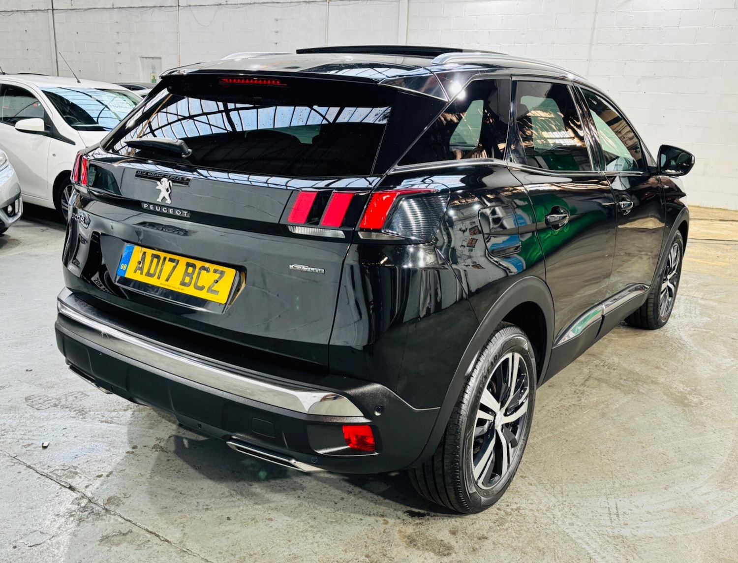 Used Peugeot 3008 2017 for sale - 77016078: Photo 5
