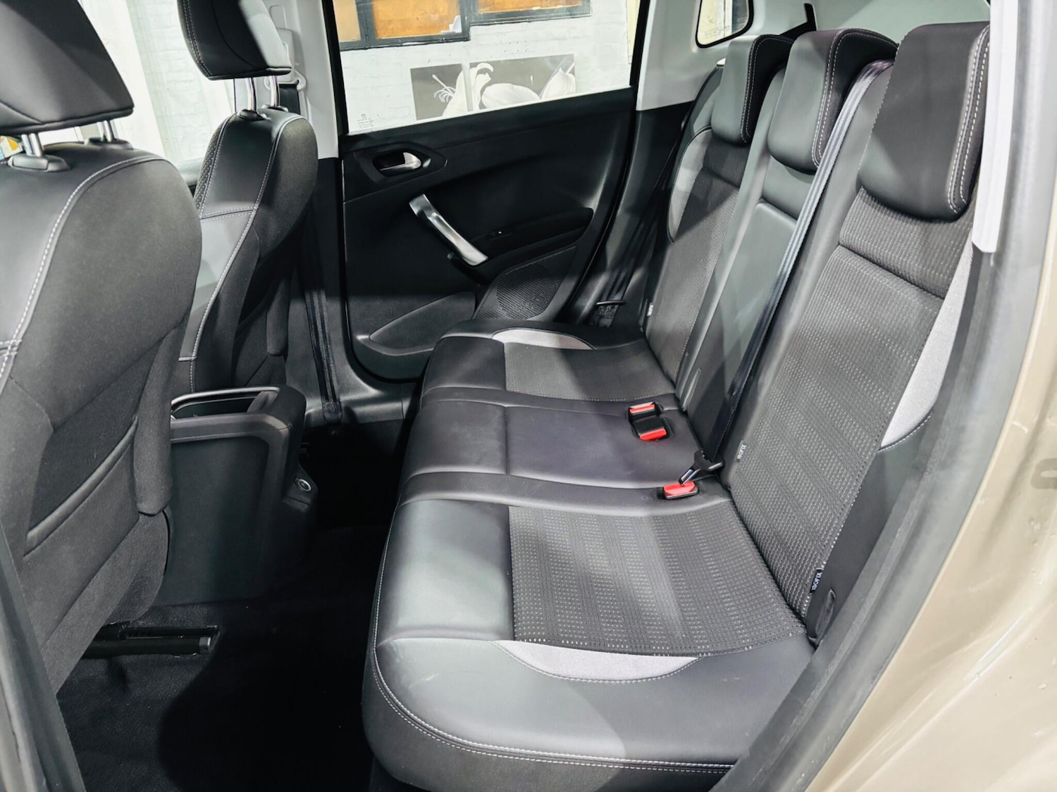 Used Peugeot 2008 2015 for sale - 77559874: Photo 16