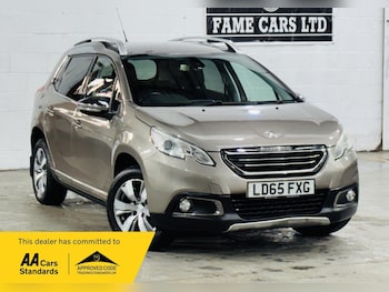 Used Peugeot 2008 2015 for sale - 77559874: Photo