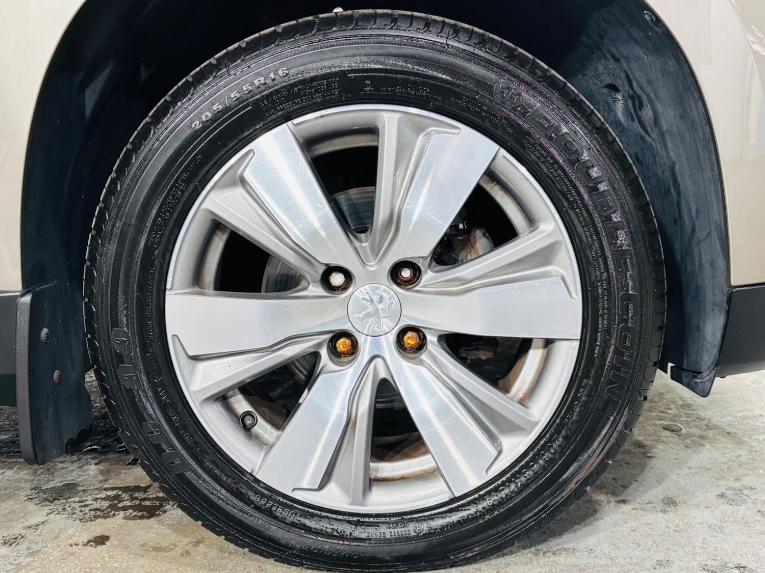 Used Peugeot 2008 2015 for sale - 77559874: Photo 26