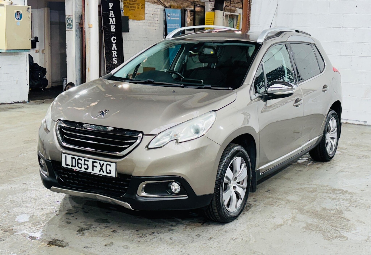 Used Peugeot 2008 2015 for sale - 77559874: Photo 4