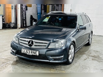 Used Mercedes-Benz C Class 2013 for sale - 76549554: Photo