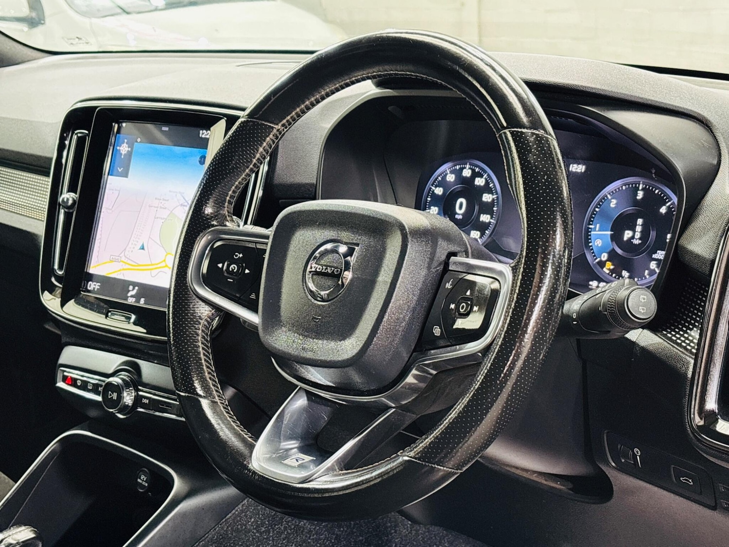 Used Volvo XC40 2019 for sale - 76123113: Photo 11