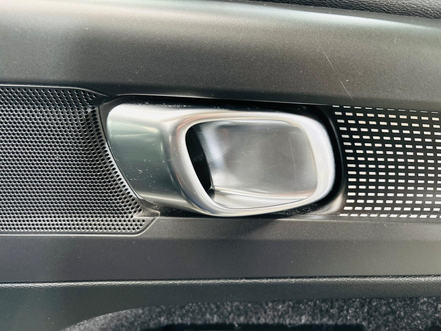 Used Volvo XC40 2019 for sale - 76123113: Photo 17