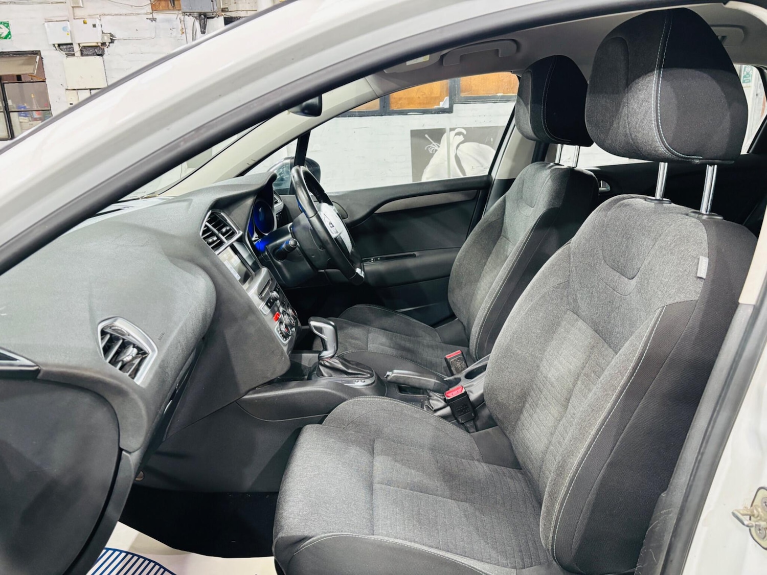 Used Citroen C4 2016 for sale - 77808690: Photo 15