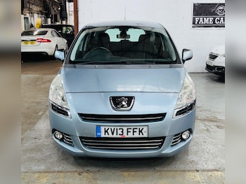 Used Peugeot 5008 2013 for sale - 78347717: Photo