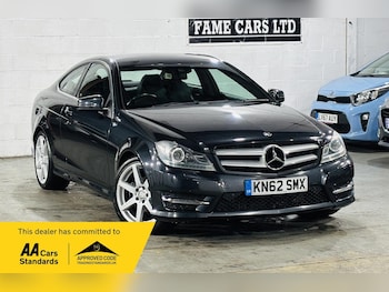 Used Mercedes-Benz C Class 2013 for sale - 76512638: Photo