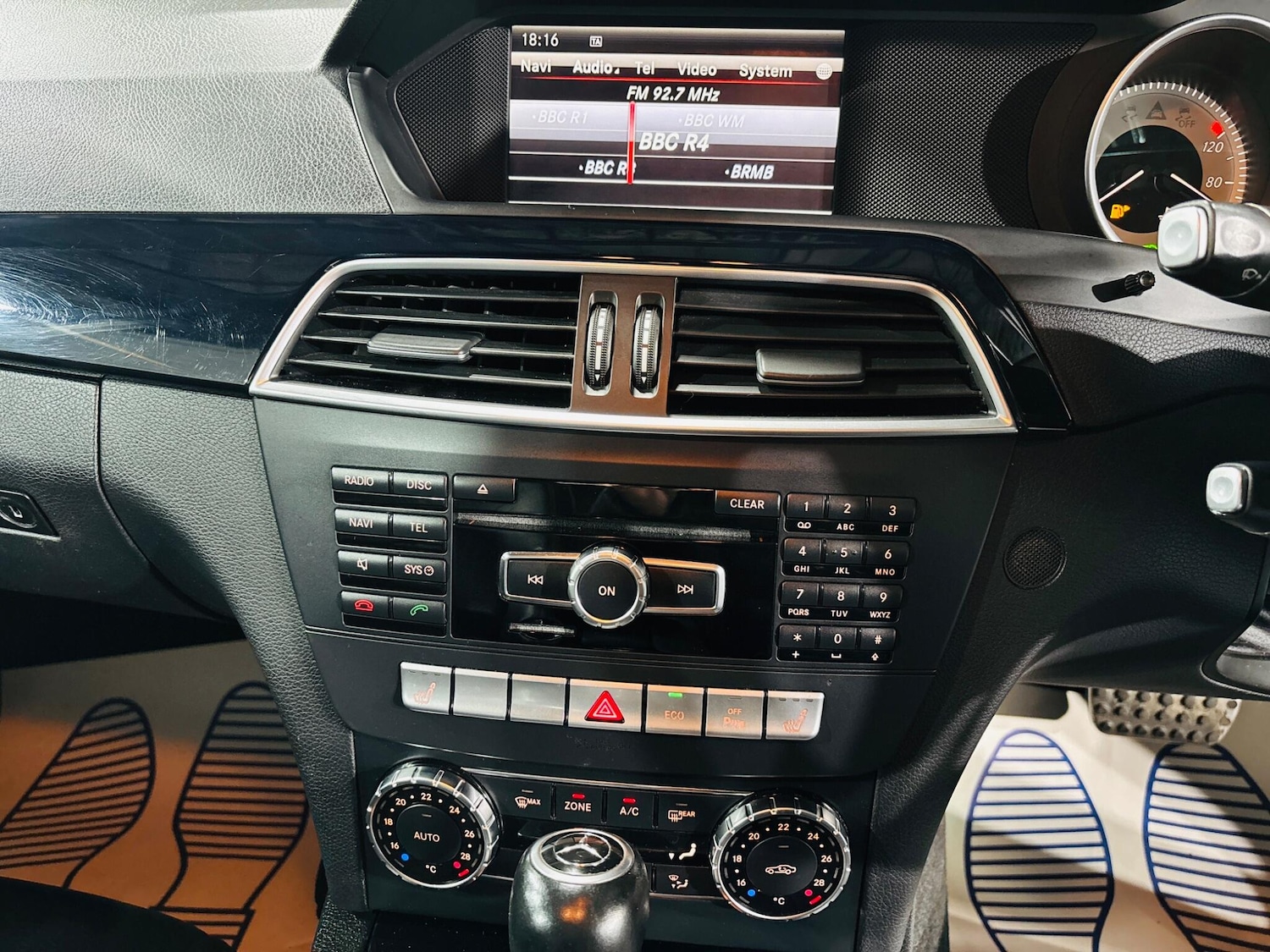 Used Mercedes-Benz C Class 2013 for sale - 76512638: Photo 25