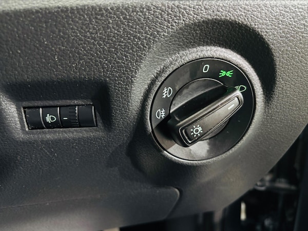 Used Skoda Fabia 2018 for sale - 76108679: Photo 19