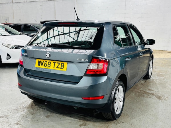 Used Skoda Fabia 2018 for sale - 76108679: Photo 5