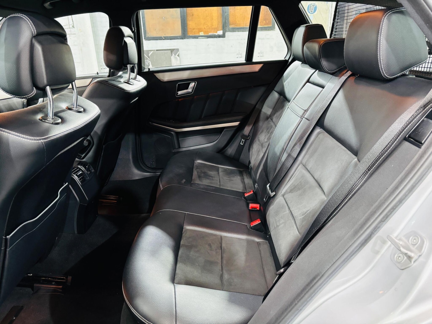 Used Mercedes-Benz E Class 2012 for sale - 78184554: Photo 16