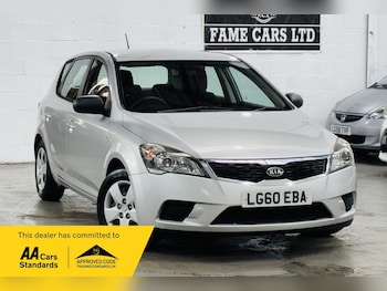 Used Kia Ceed 2010 for sale - 75623691: Photo