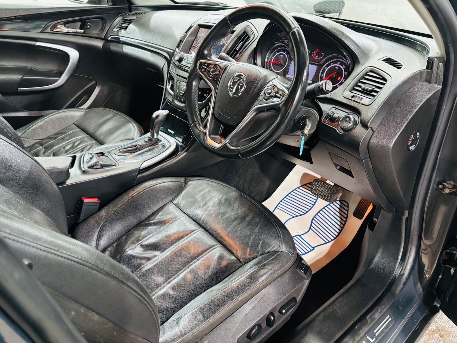 Used Vauxhall Insignia 2014 for sale - 77016242: Photo 10