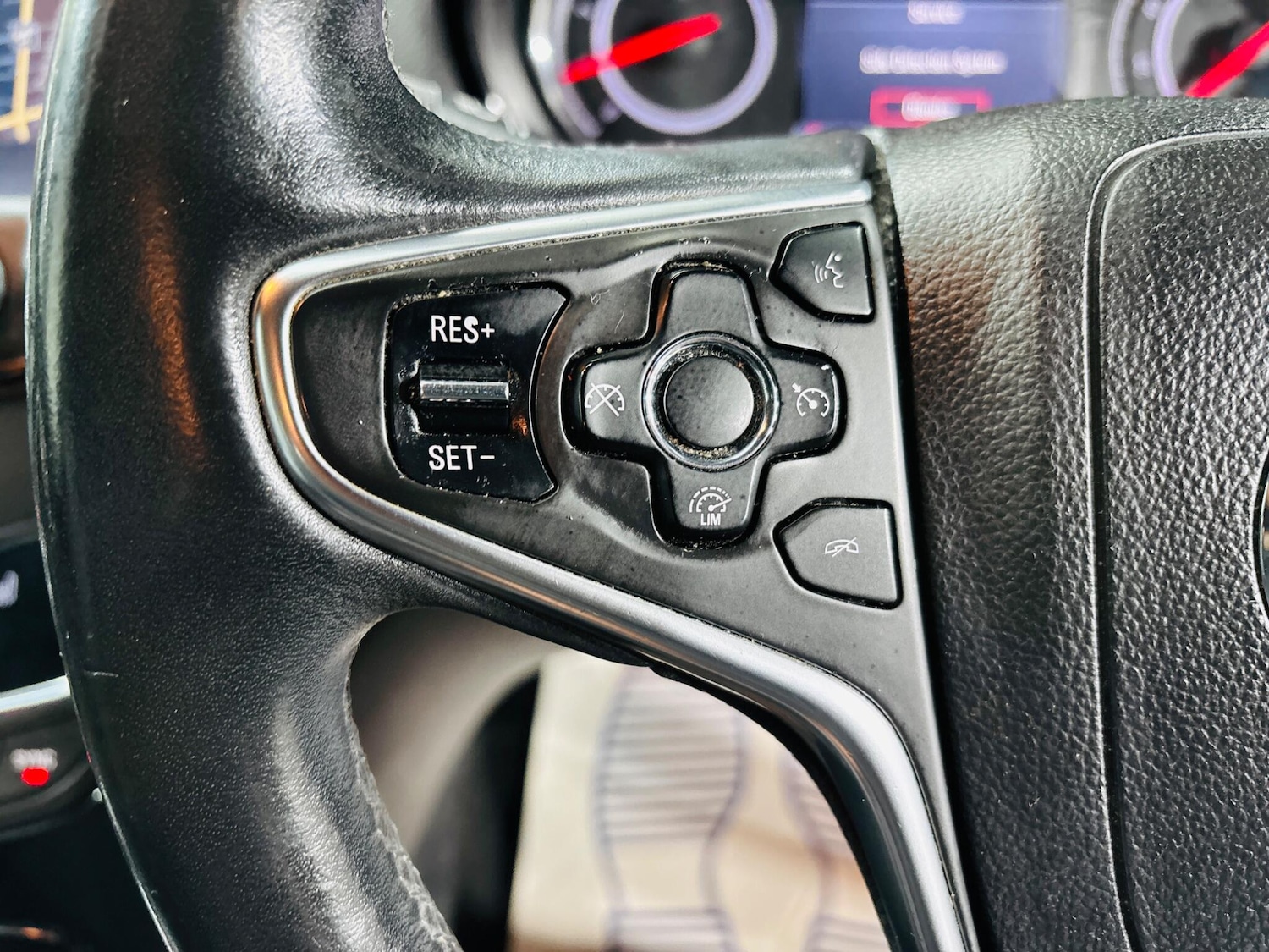 Used Vauxhall Insignia 2014 for sale - 77016242: Photo 21