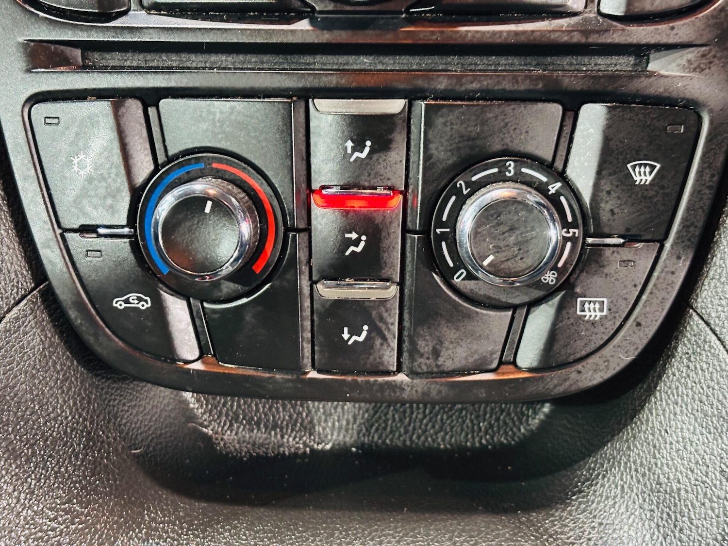 Used Vauxhall Meriva for sale - 77924830: Photo 22