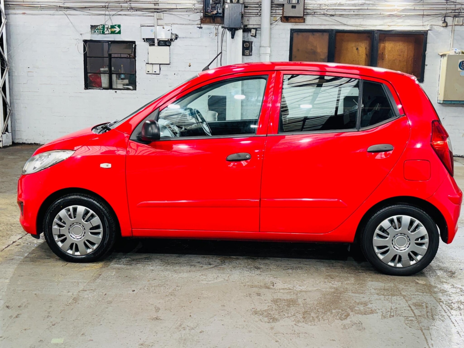 Used Hyundai i10 2012 for sale - 77909397: Photo 9