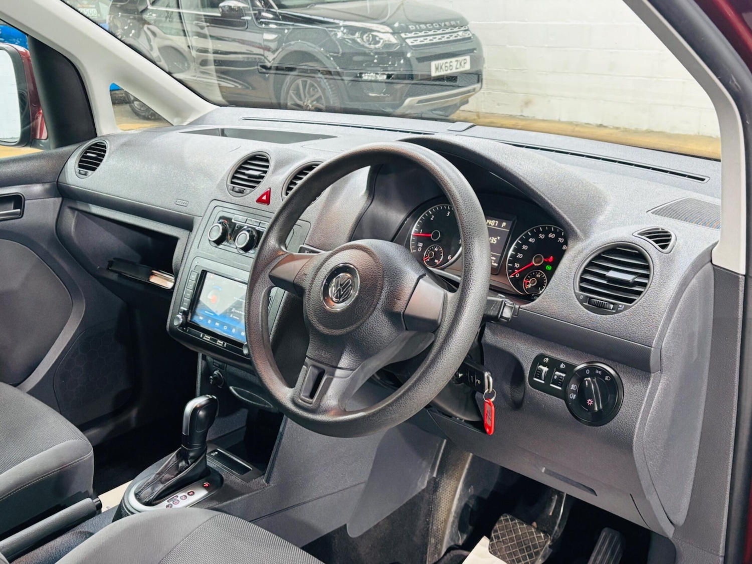 Used Volkswagen Caddy Maxi Life 2013 for sale - 78006722: Photo 12