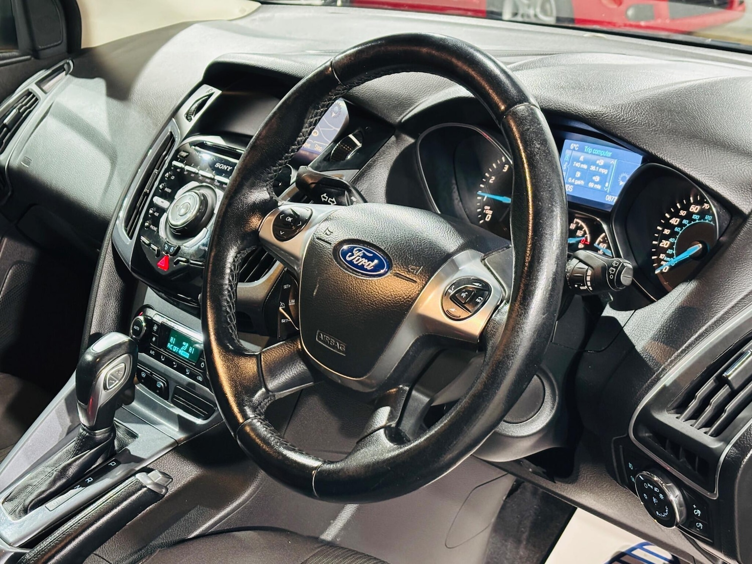 Used Ford Focus 2014 for sale - 77216115: Photo 11