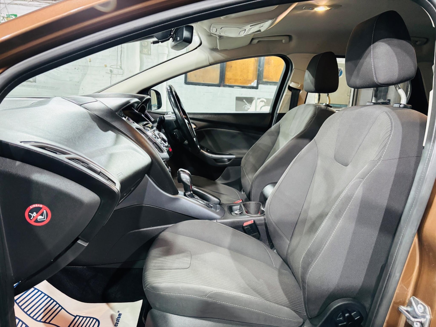 Used Ford Focus 2014 for sale - 77216115: Photo 15