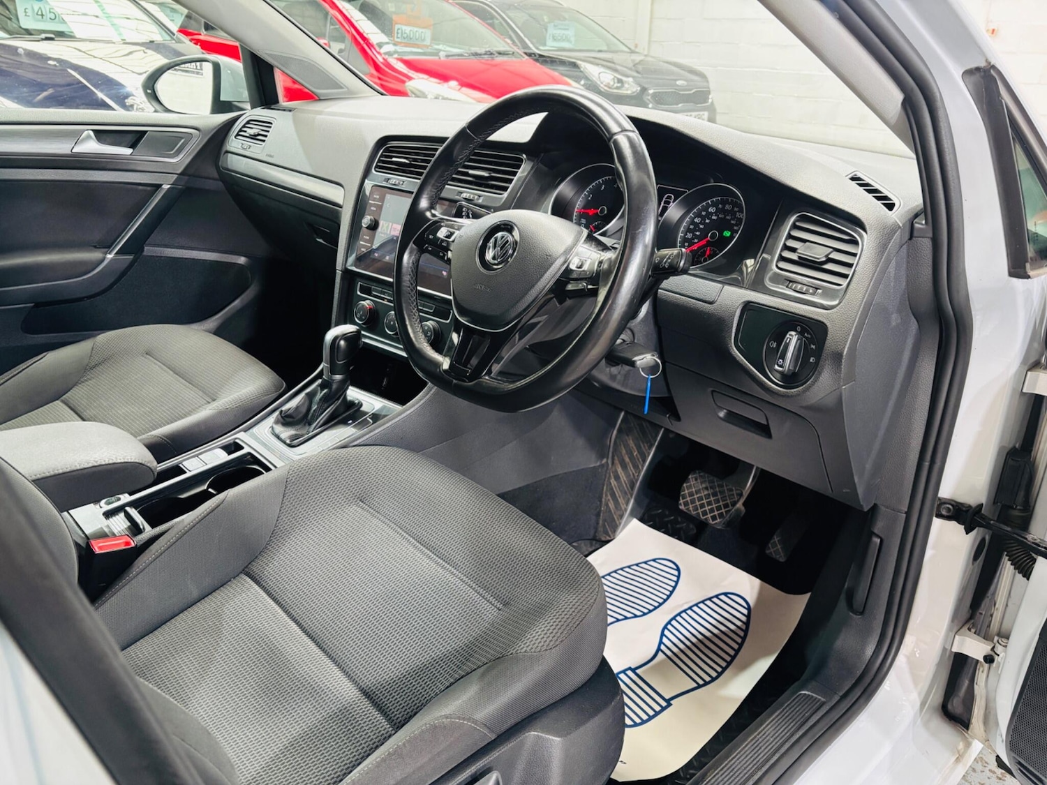 Used Volkswagen Golf 2017 for sale - 78115557: Photo 10