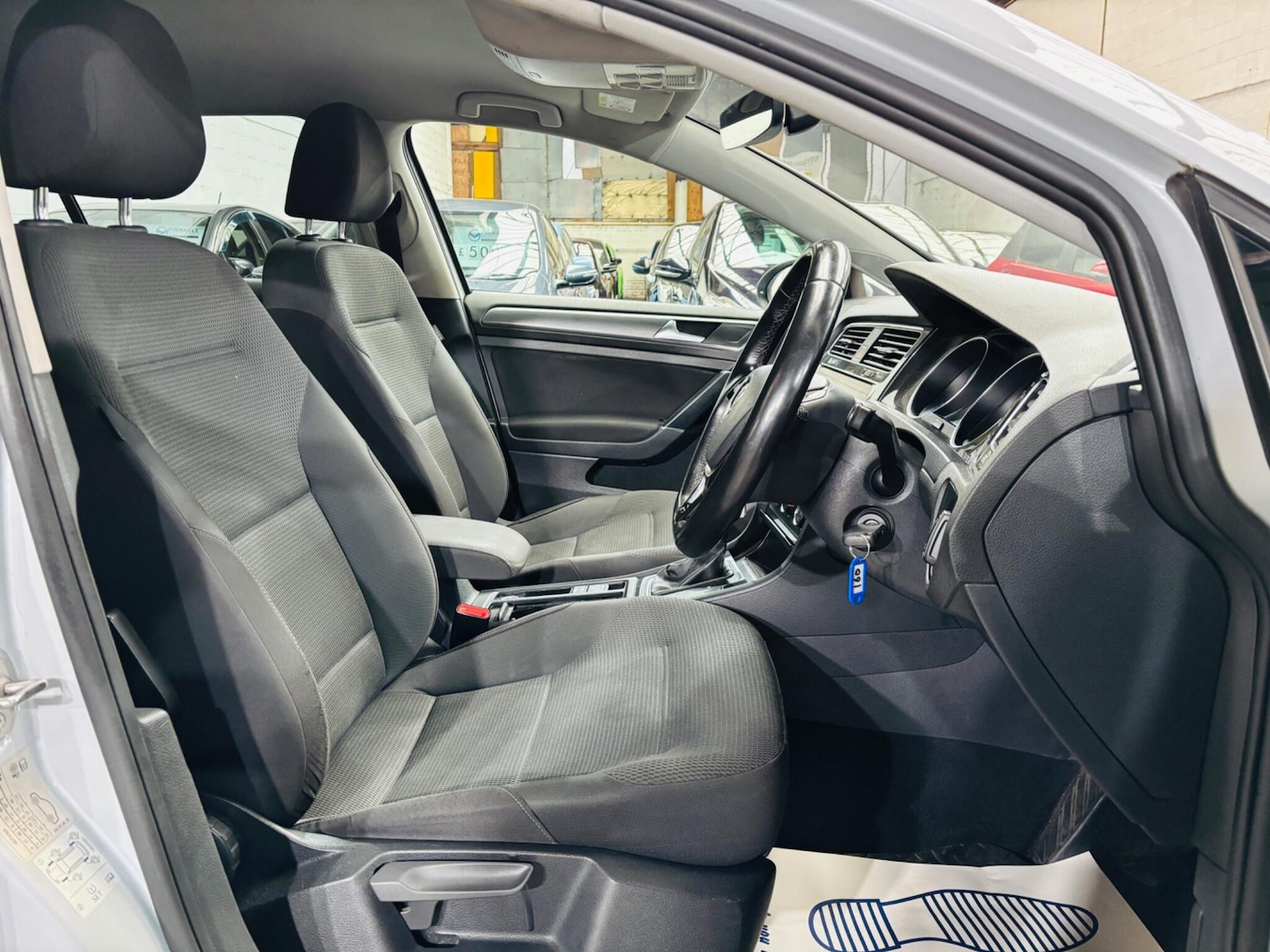 Used Volkswagen Golf 2017 for sale - 78115557: Photo 13