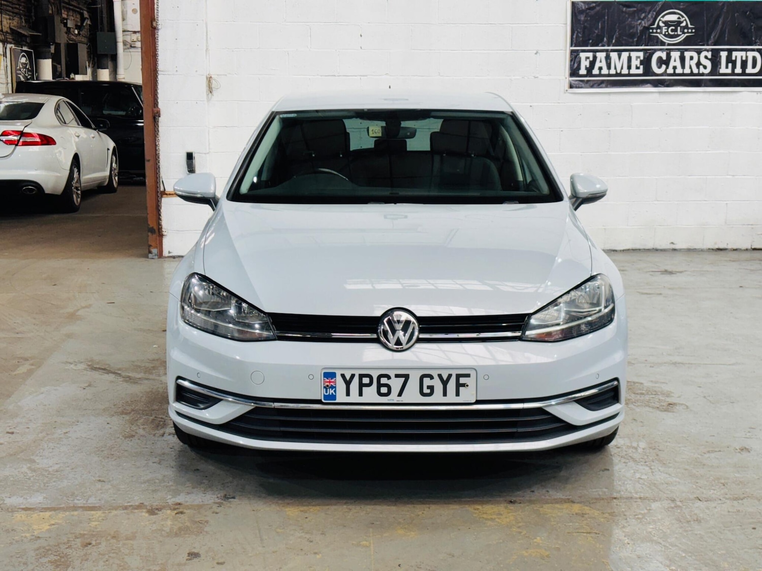 Used Volkswagen Golf 2017 for sale - 78115557: Photo 2