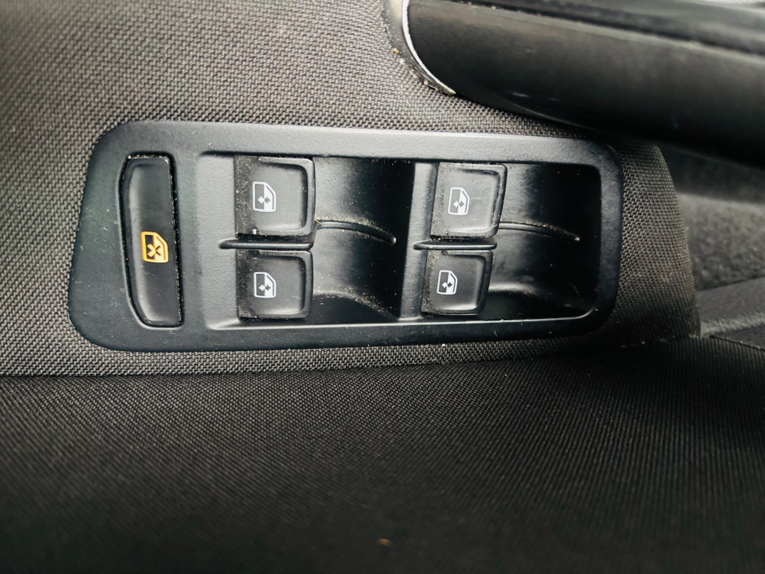 Used Volkswagen Golf 2017 for sale - 78115557: Photo 24