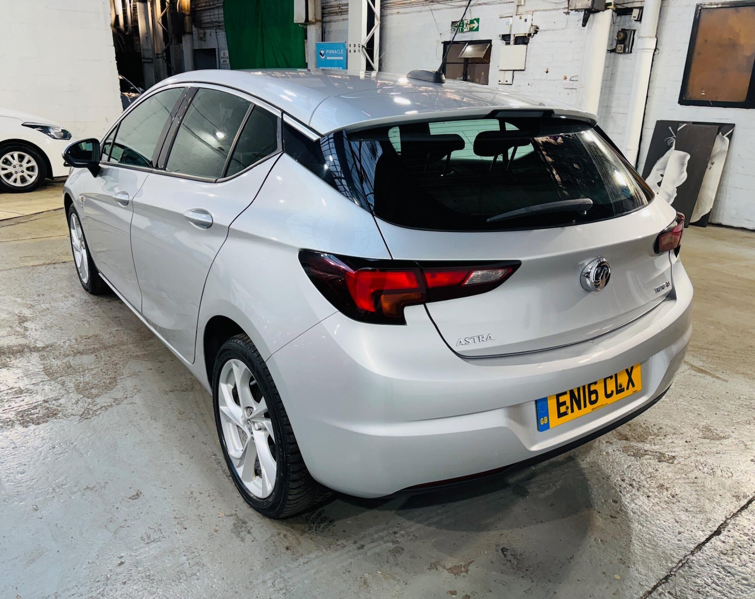 Used Vauxhall Astra for sale - 78214861: Photo 7