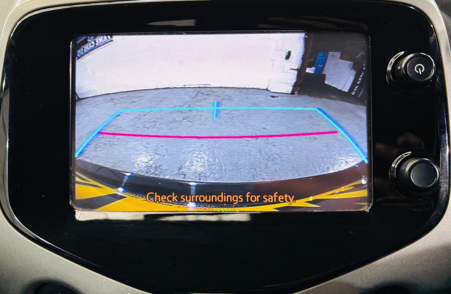 Used Toyota AYGO 2017 for sale - 76432410: Photo 26