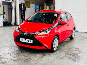 Used Toyota AYGO 2017 for sale - 76432410: Photo