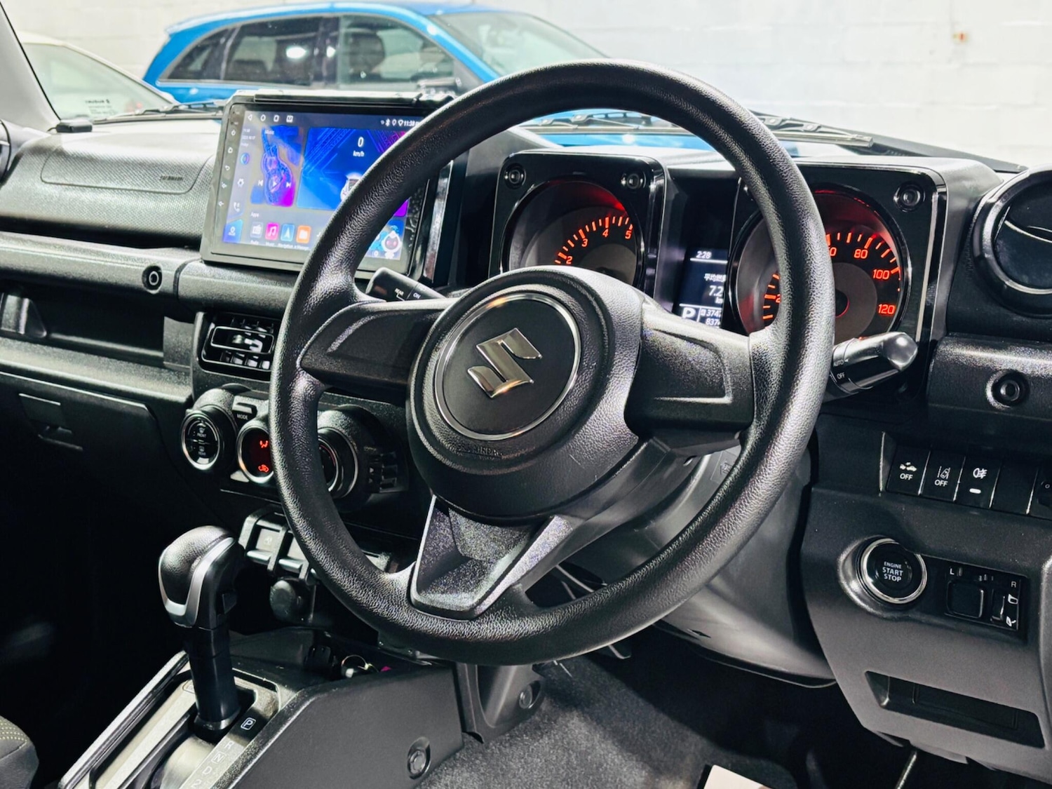 Used Suzuki Jimny for sale - 76476661: Photo 11