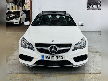 2016 (16) - E220 BlueTEC AMG Line 2dr 7G-Tronic