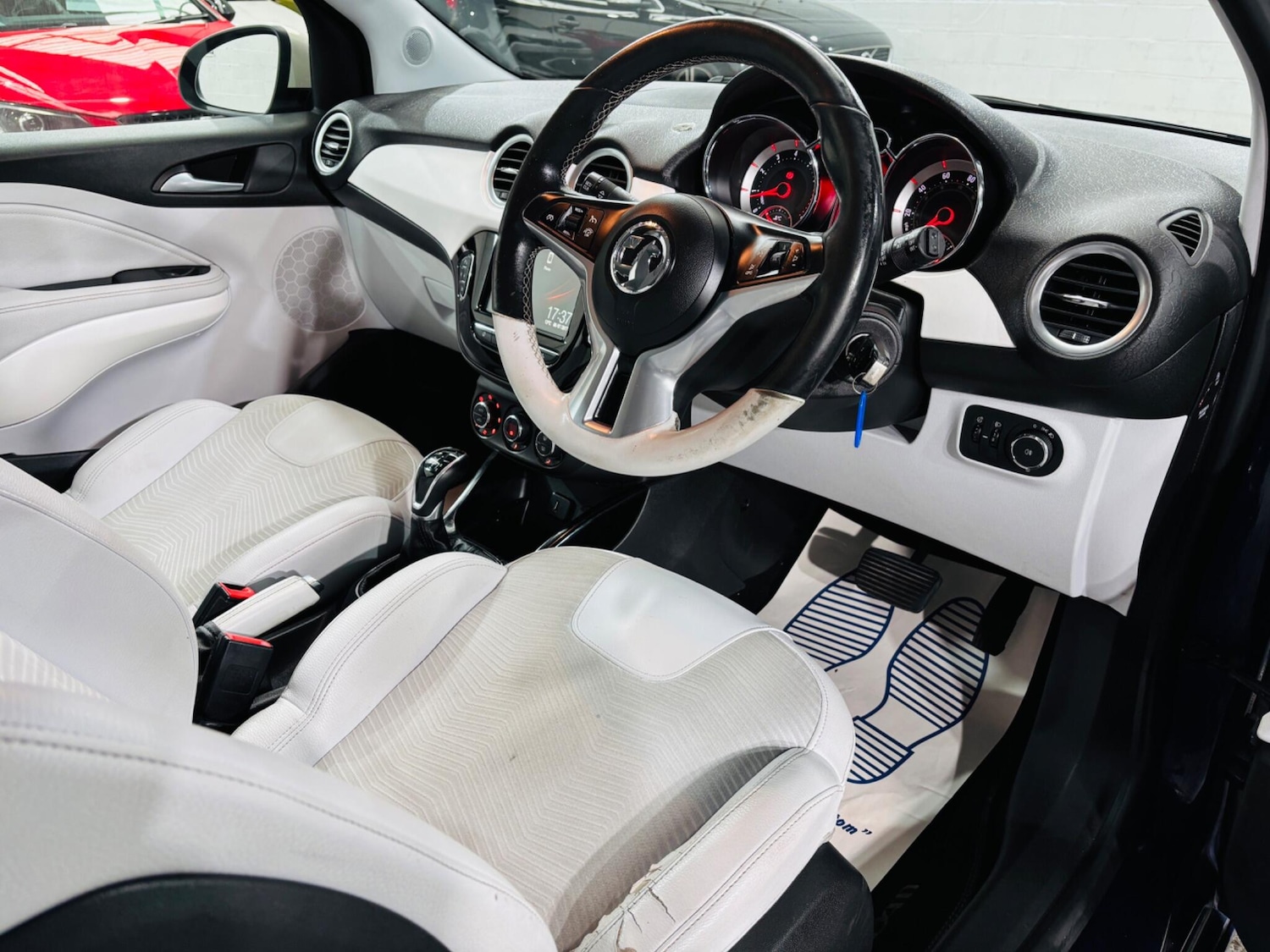 Used Vauxhall ADAM 2017 for sale - 76513295: Photo 10