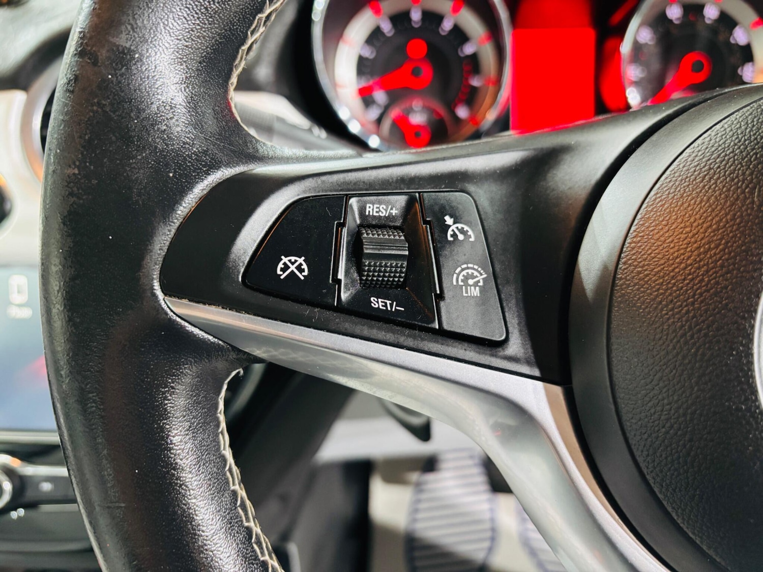 Used Vauxhall ADAM 2017 for sale - 76513295: Photo 21