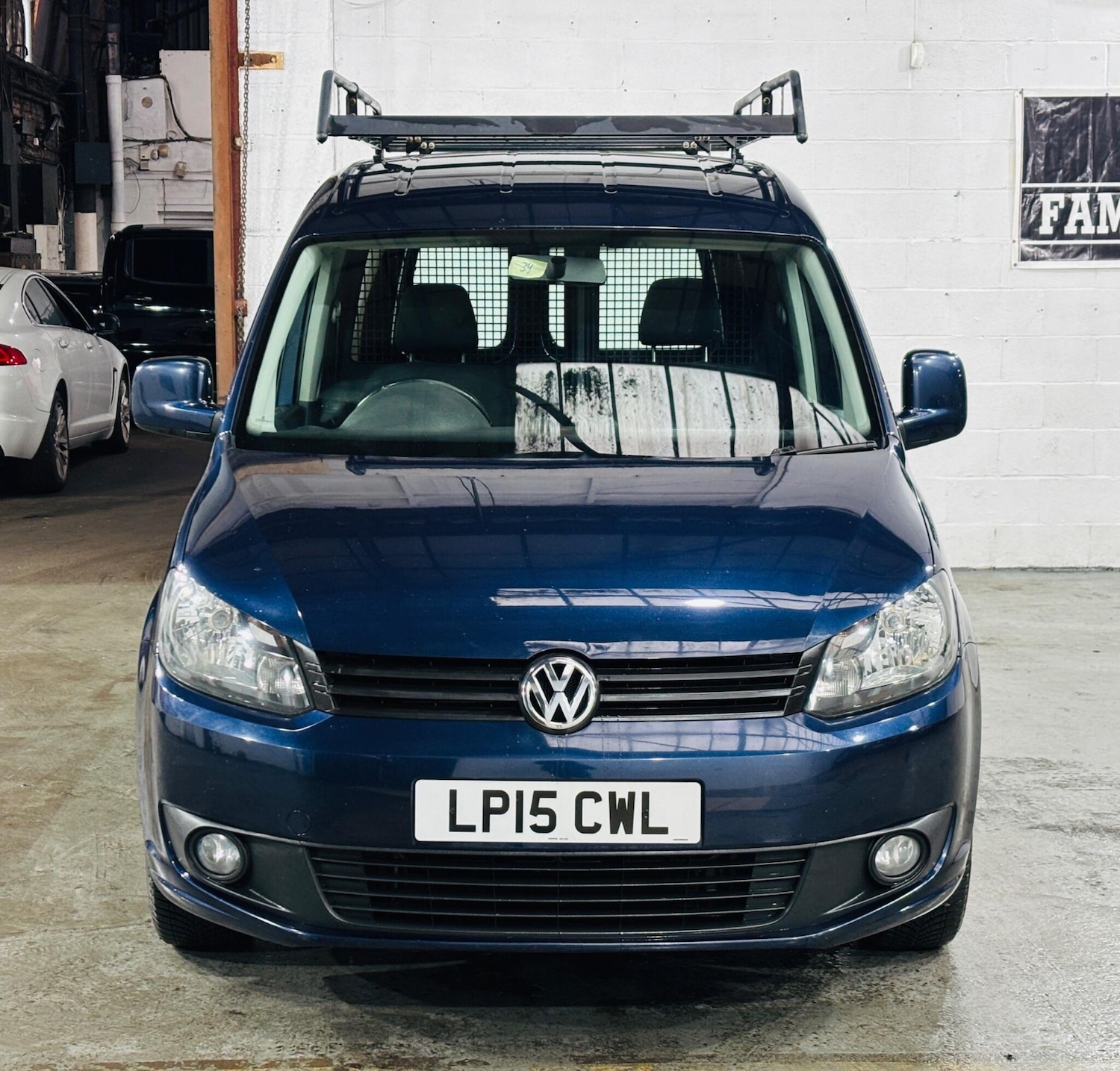 Used Volkswagen Caddy 2015 for sale - 77509936: Photo 2