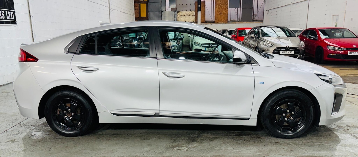 Used Hyundai IONIQ 2017 for sale - 77386930: Photo 8