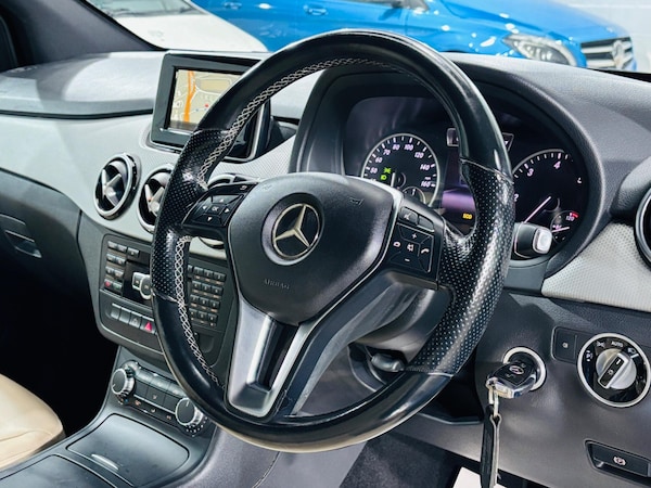 Used Mercedes-Benz B Class 2014 for sale - 76270286: Photo 11