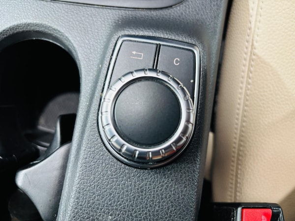 Used Mercedes-Benz B Class 2014 for sale - 76270286: Photo 32