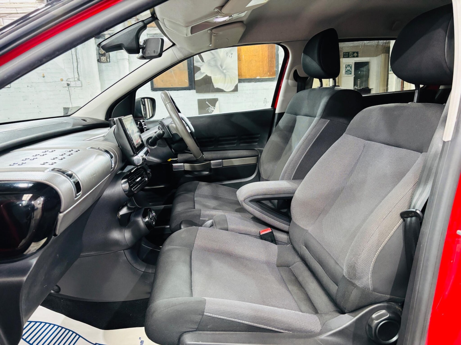 Used Citroen C4 Cactus 2016 for sale - 76592914: Photo 15