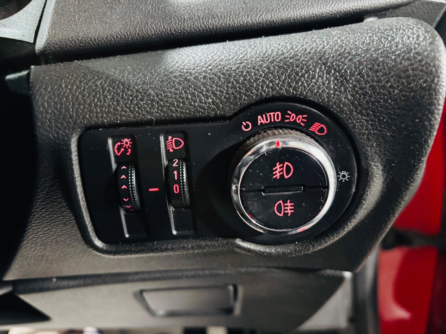 Used Vauxhall Astra GTC 2013 for sale - 77524745: Photo 18