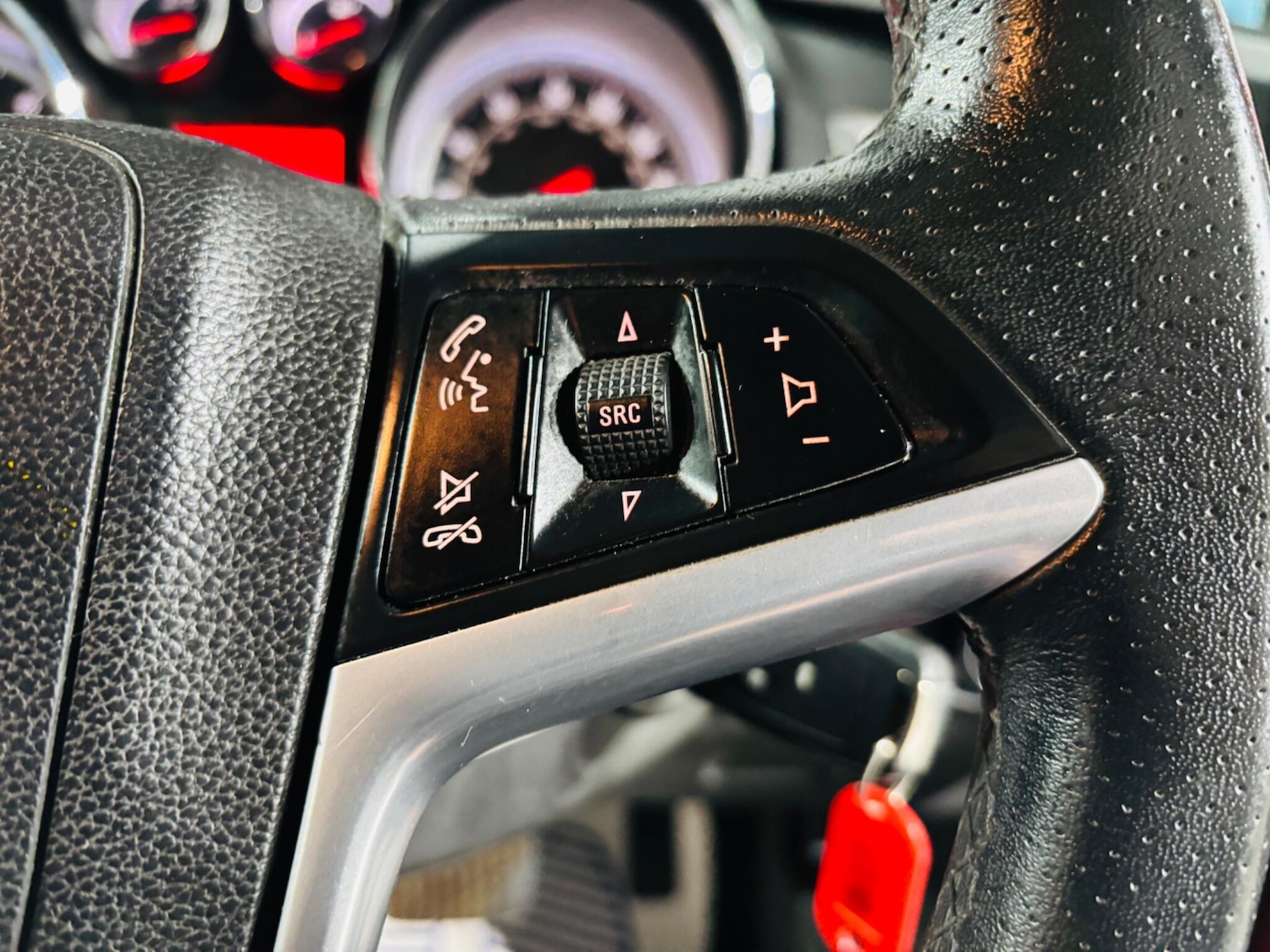 Used Vauxhall Astra GTC 2013 for sale - 77524745: Photo 20