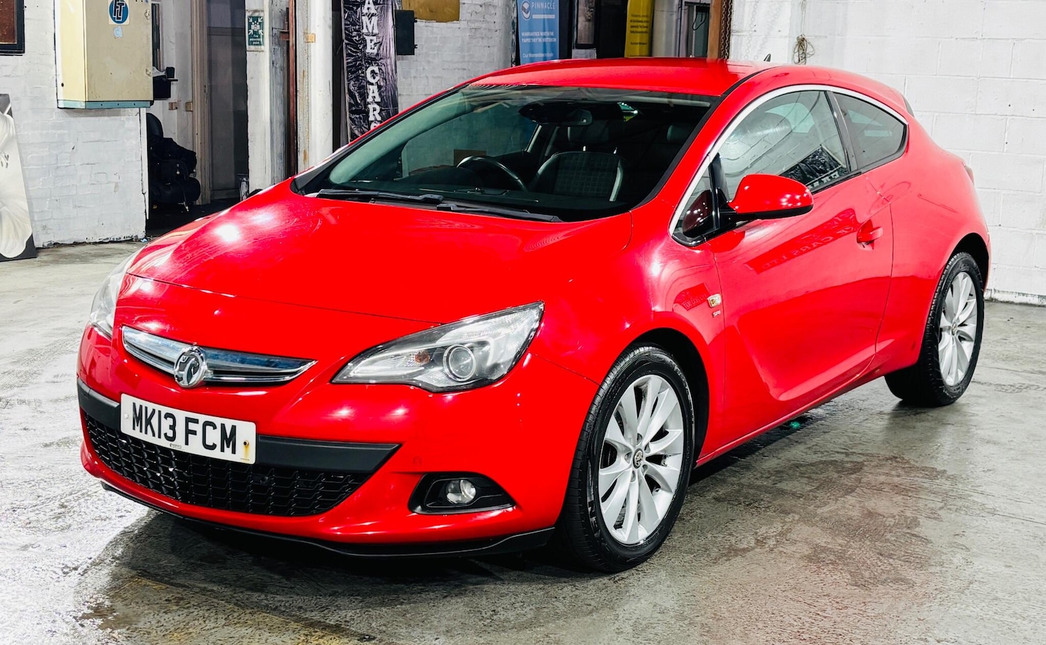 Used Vauxhall Astra GTC 2013 for sale - 77524745: Photo 4