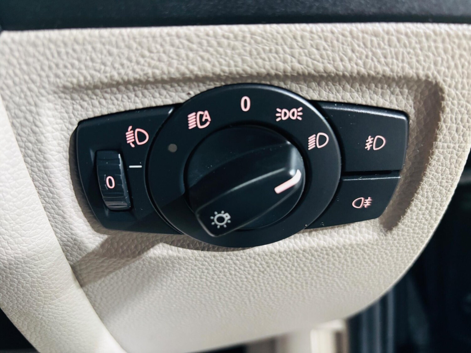 Used BMW 1 Series 2010 for sale - 76839320: Photo 18